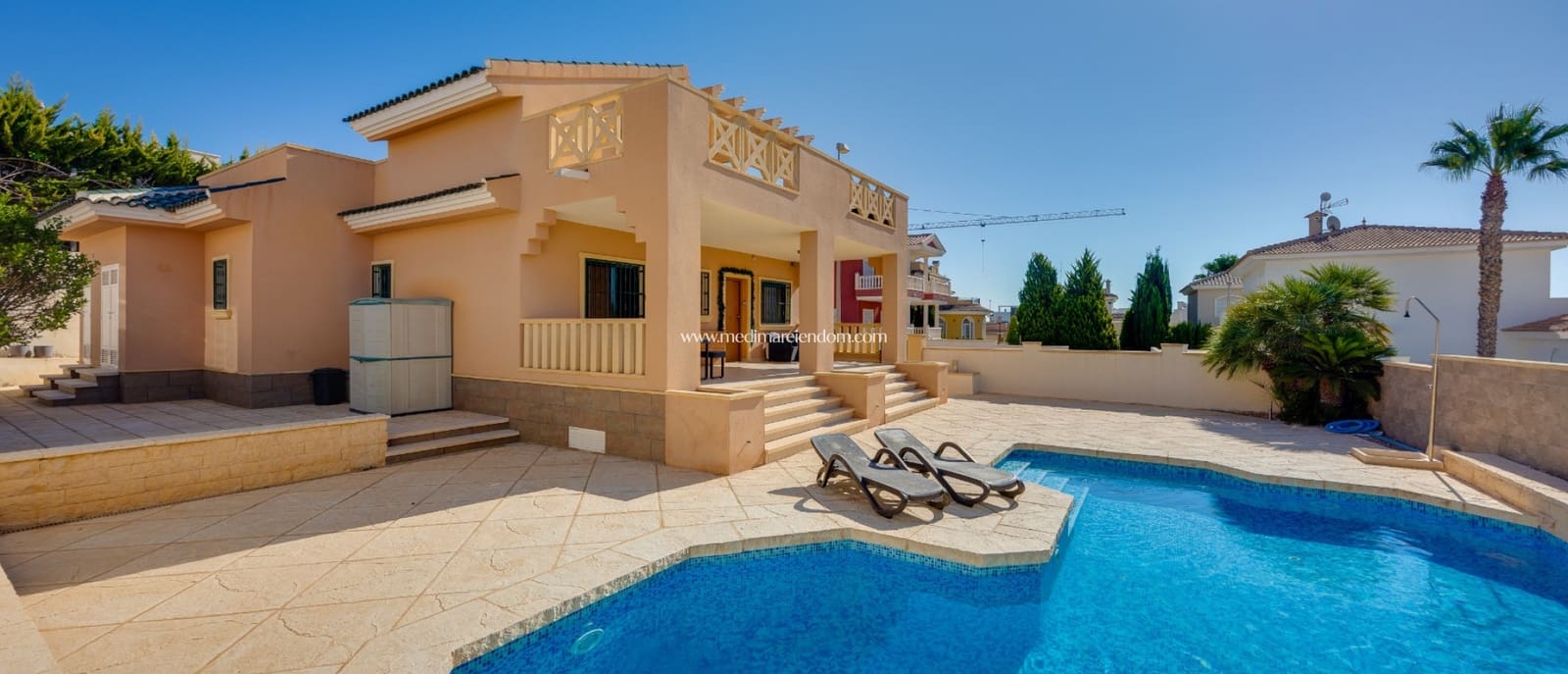 5 chambre Villa/Maison à vendre à Ciudad Quesada avec piscine garage - 489 000 € (Ref: 9999448)