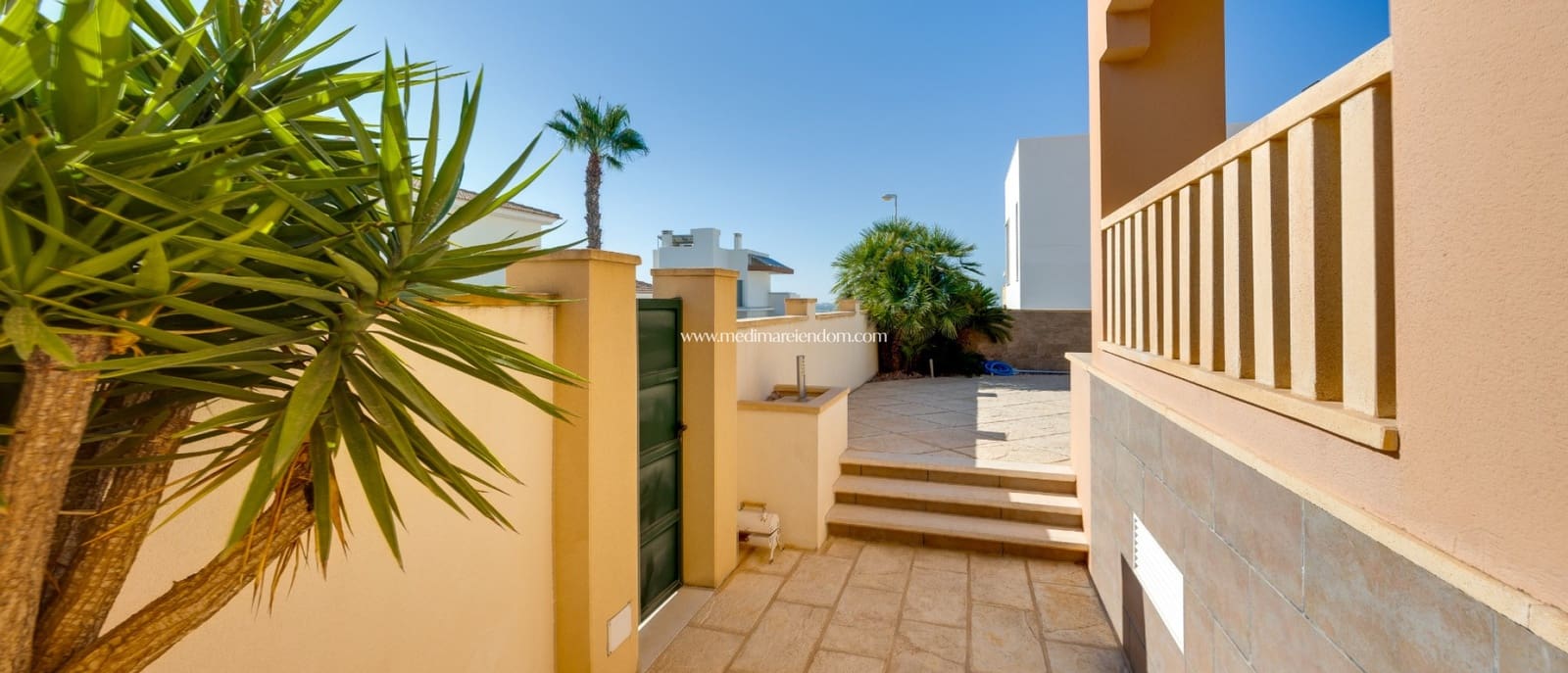 5 chambre Villa/Maison à vendre à Ciudad Quesada avec piscine garage - 489 000 € (Ref: 9999448)
