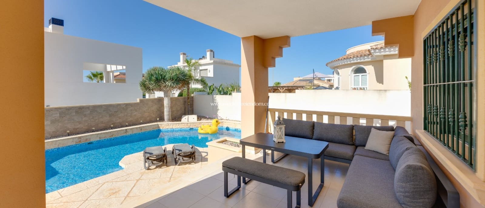 5 chambre Villa/Maison à vendre à Ciudad Quesada avec piscine garage - 489 000 € (Ref: 9999448)