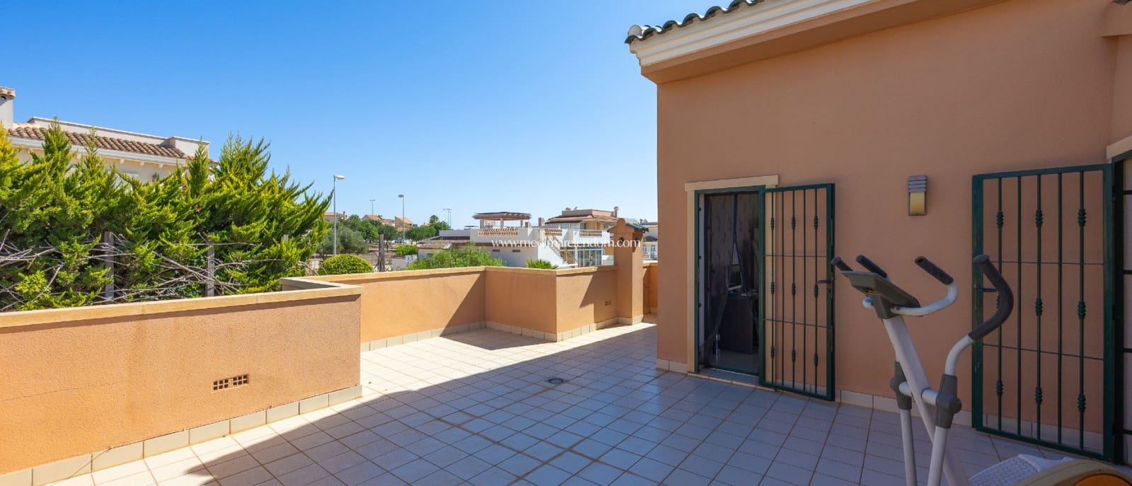 5 chambre Villa/Maison à vendre à Ciudad Quesada avec piscine garage - 489 000 € (Ref: 9999448)