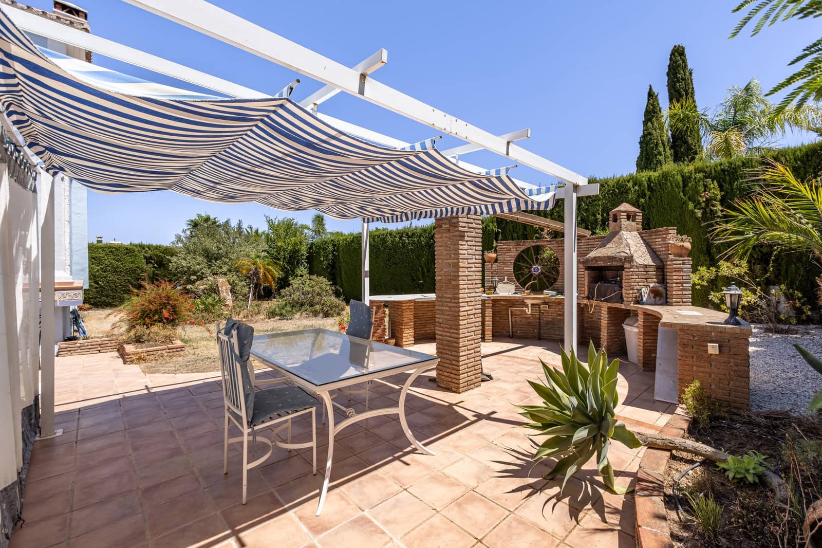 4 quarto Moradia para venda em Coin com piscina garagem - 745 000 € (Ref: 10013423)