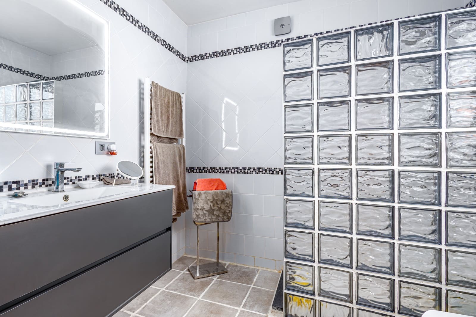4 quarto Moradia para venda em Coin com piscina garagem - 745 000 € (Ref: 10013423)