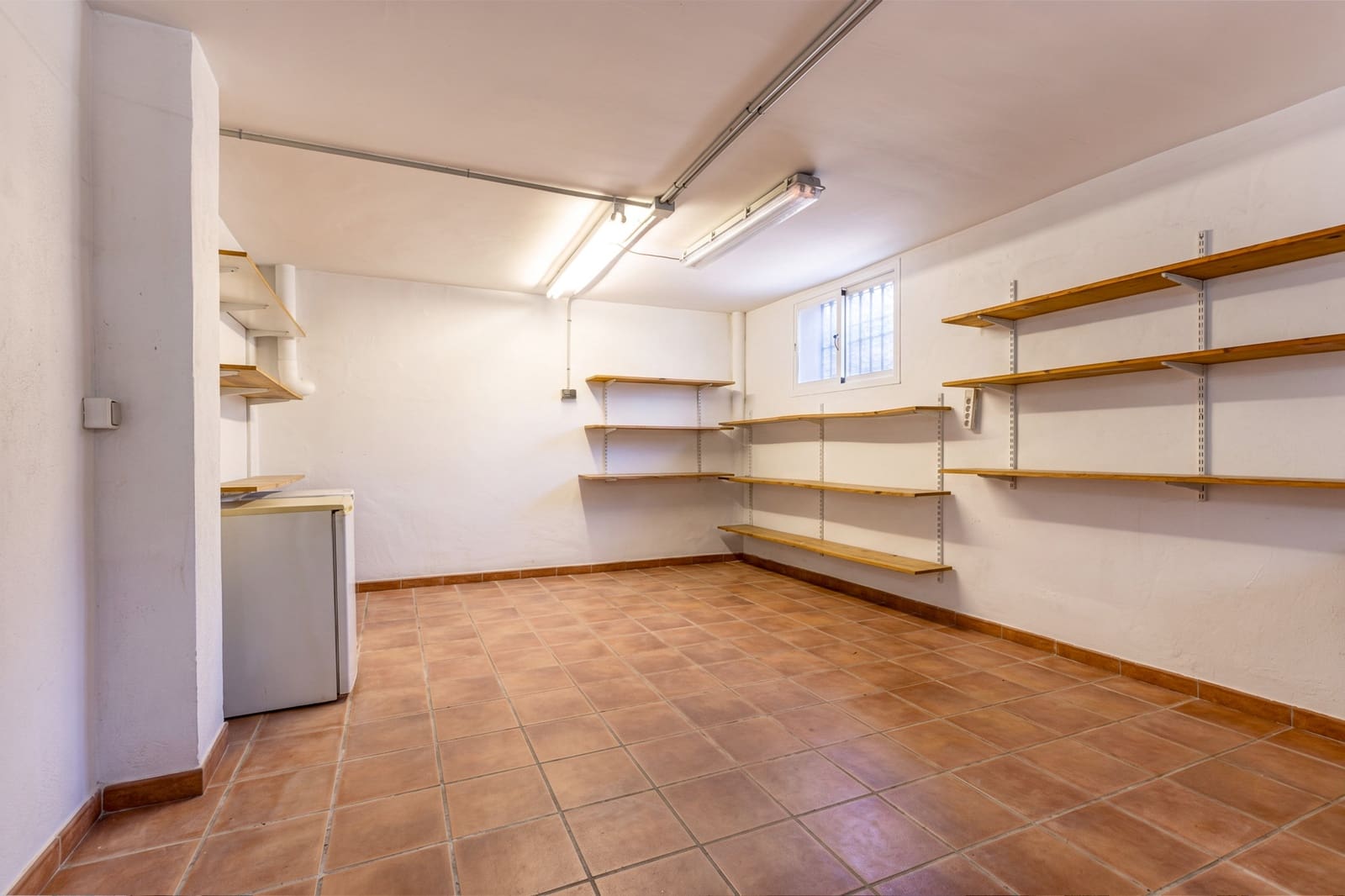 4 quarto Moradia para venda em Coin com piscina garagem - 745 000 € (Ref: 10013423)