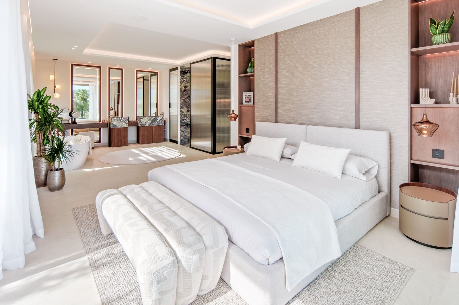 Chalet de 5 habitaciones en Nueva Andalucia en venta con piscina garaje - 11.750.000 € (Ref: 10021013)