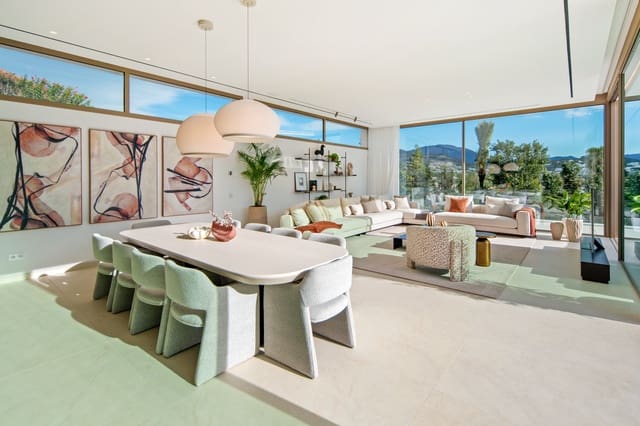 Chalet de 5 habitaciones en Nueva Andalucia, Marbella en venta con piscina garaje - 11.750.000 € (Ref: 10021013)