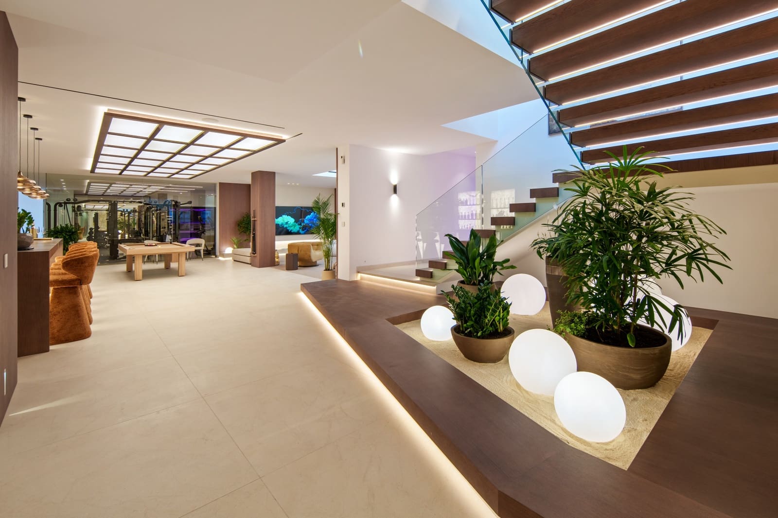 Chalet de 5 habitaciones en Nueva Andalucia en venta con piscina garaje - 11.750.000 € (Ref: 10021013)