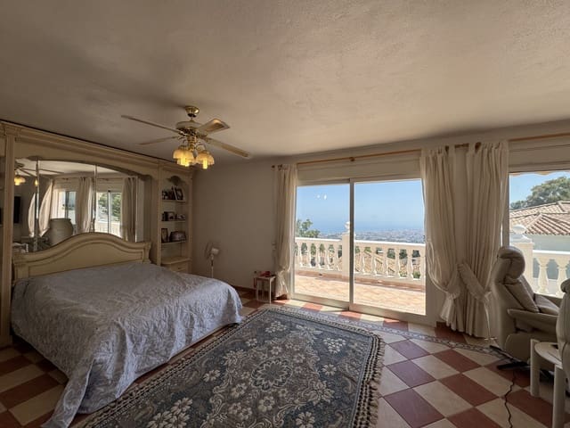5 chambre Villa/Maison à vendre à Mijas pueblo, Mijas avec piscine garage - 1 099 000 € (Ref: 10024242)
