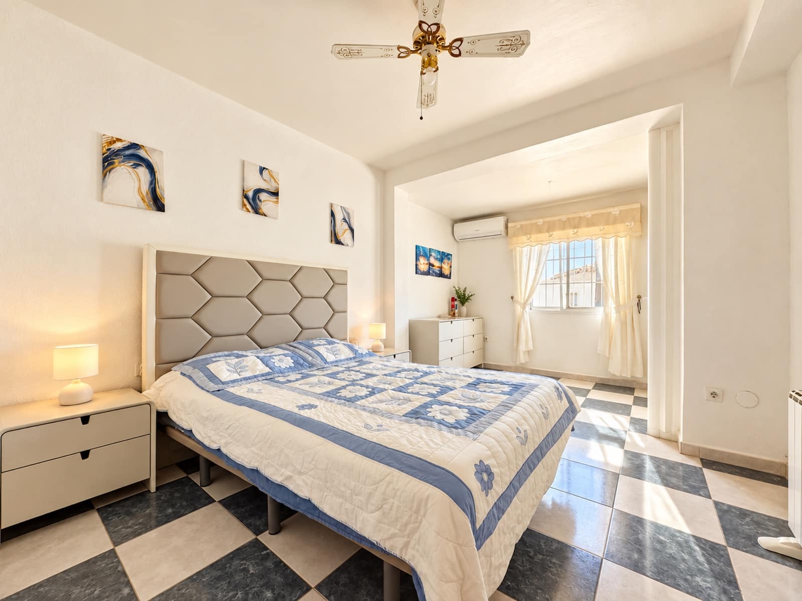 5 chambre Villa/Maison à vendre à Mijas avec piscine garage - 1 099 000 € (Ref: 10024242)