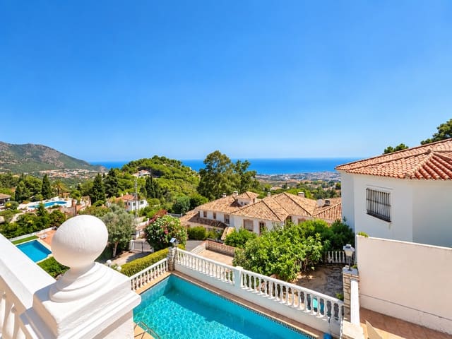 5 quarto Moradia para venda em Mijas pueblo, Mijas com piscina garagem - 1 099 000 € (Ref: 10024242)