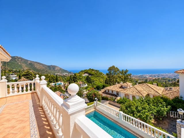 5 quarto Moradia para venda em Mijas pueblo, Mijas com piscina garagem - 1 099 000 € (Ref: 10024242)