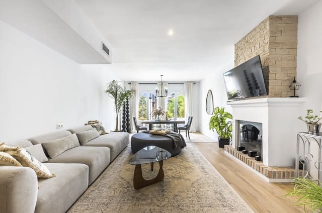 3 slaapkamer Huis te koop in Bel-Air, Estepona met zwembad garage - € 665.000 (Ref: 10032136)