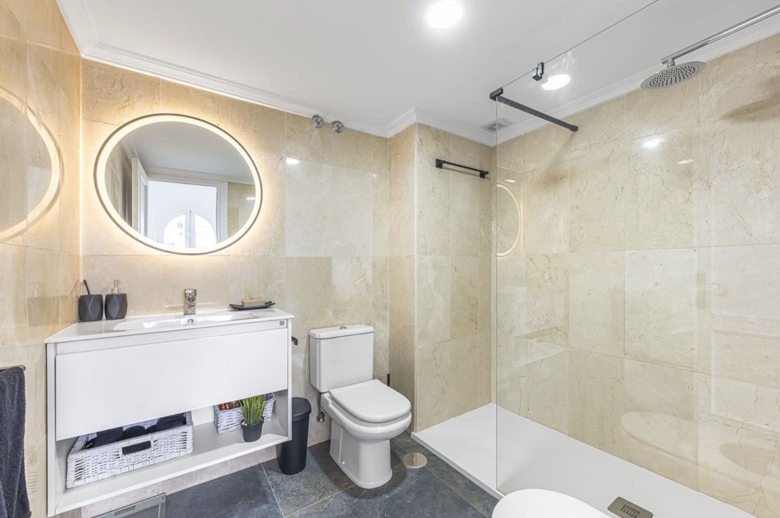 3 slaapkamer Huis te koop in Bel-Air met zwembad garage - € 665.000 (Ref: 10032136)