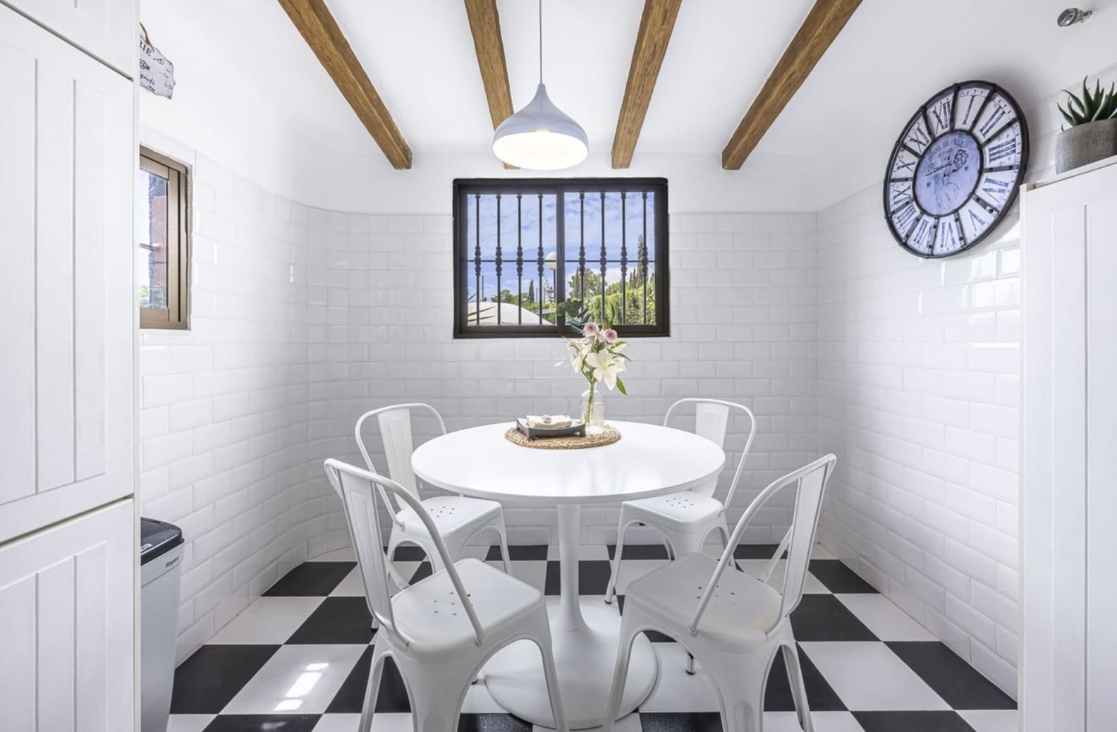 3 slaapkamer Huis te koop in Bel-Air met zwembad garage - € 665.000 (Ref: 10032136)
