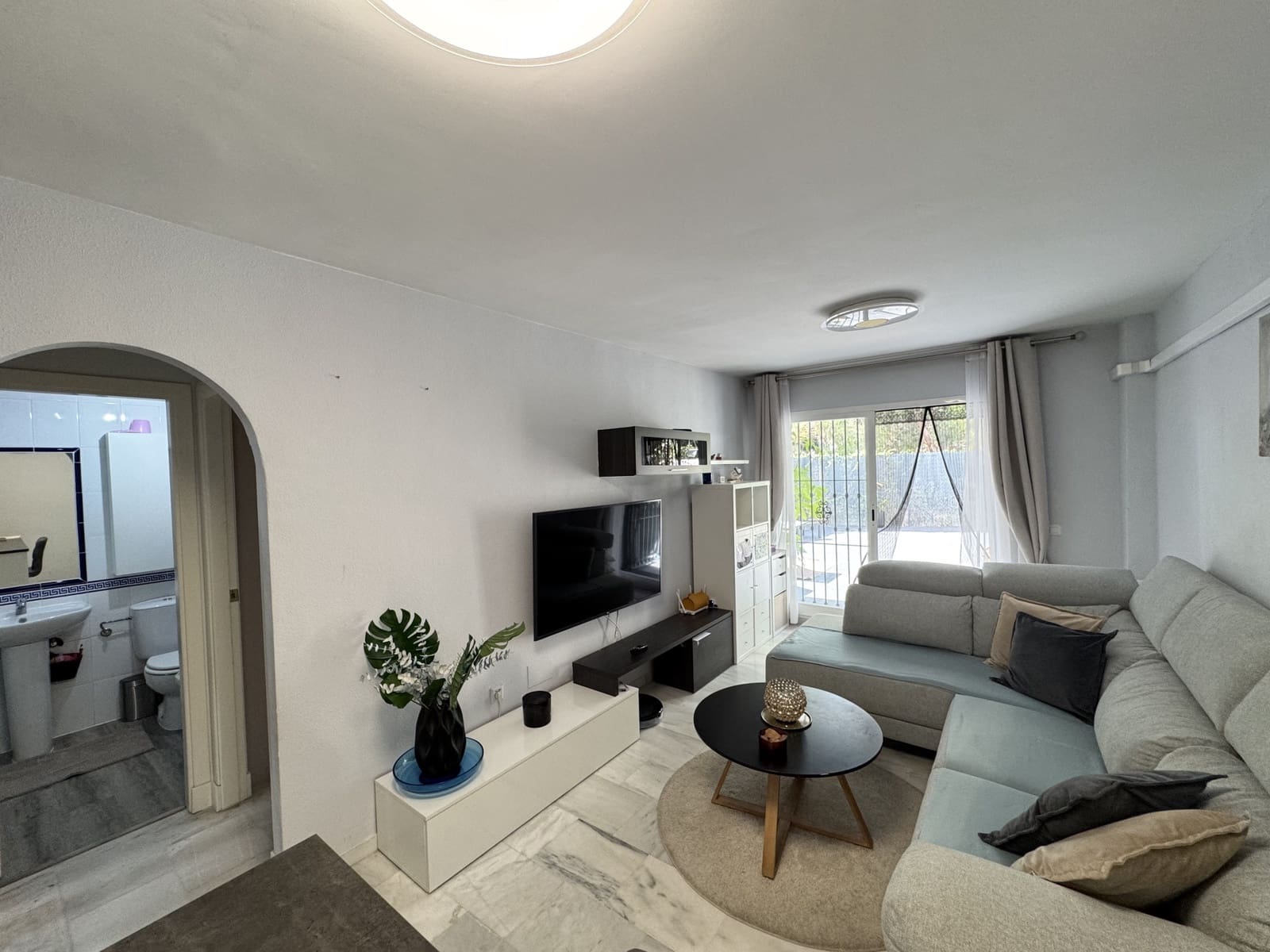 2 makuuhuone Huoneisto myytävänä paikassa La Cala de Mijas mukana uima-altaan 
autotalli - 324 900 € (Ref: 10037516)