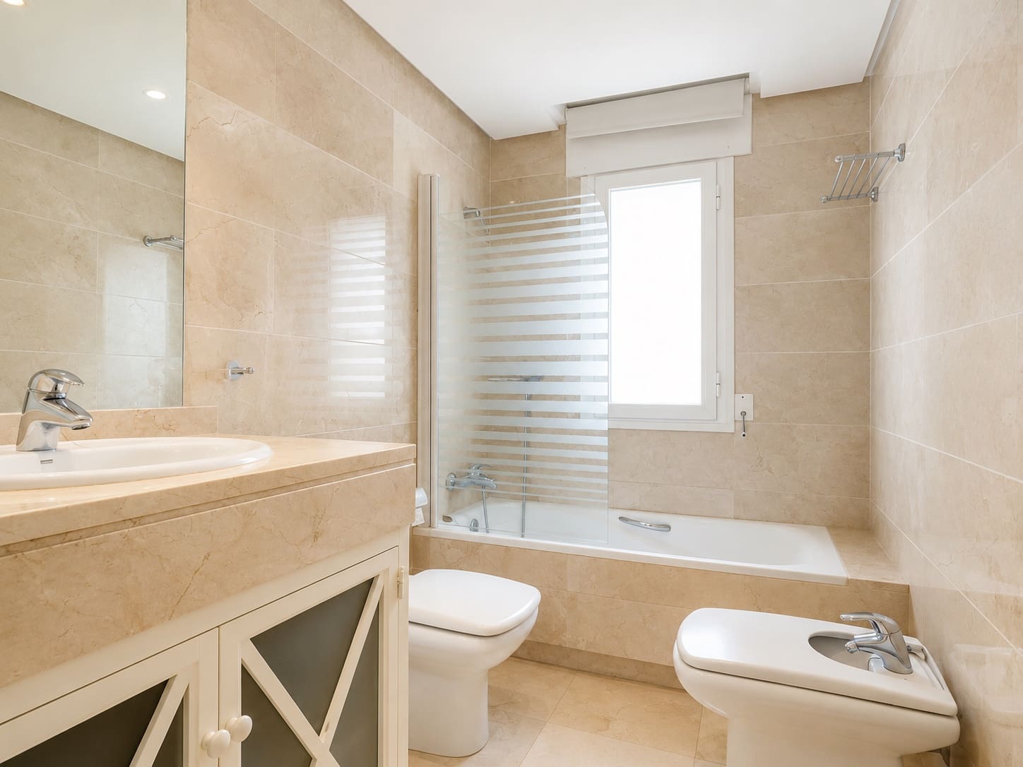 2 soveværelse Penthouse til salg i Marbella med swimmingpool garage - € 515.000 (Ref: 10038400)