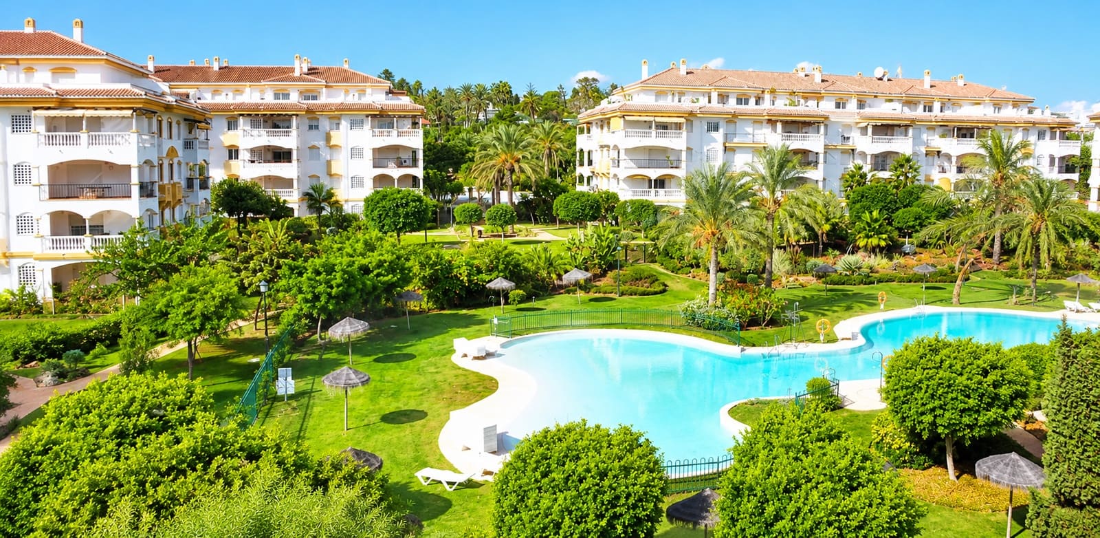 2 soveværelse Penthouse til salg i Marbella med swimmingpool garage - € 515.000 (Ref: 10038400)