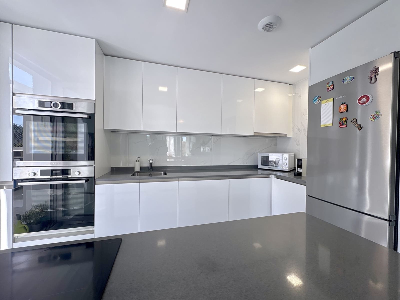 2 chambre Appartement à vendre à El Chaparral avec piscine garage - 620 000 € (Ref: 10050332)