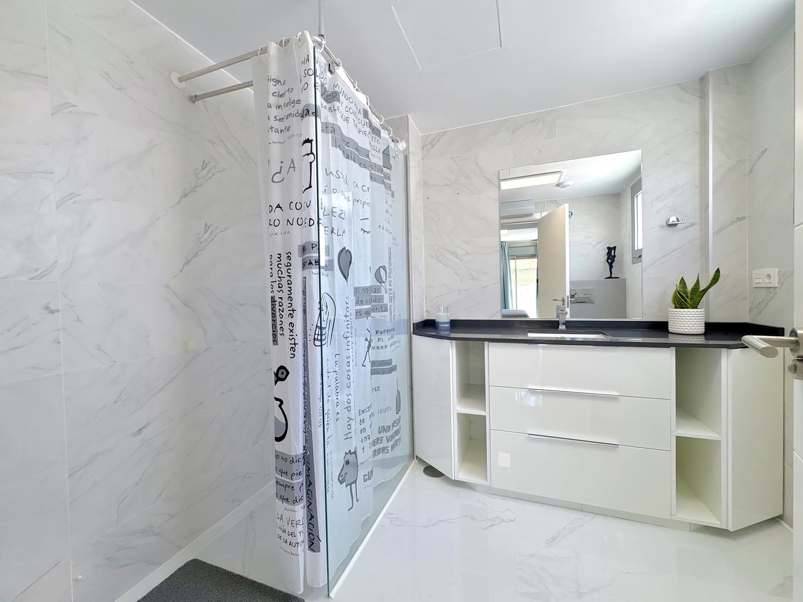 2 chambre Appartement à vendre à El Chaparral avec piscine garage - 620 000 € (Ref: 10050332)