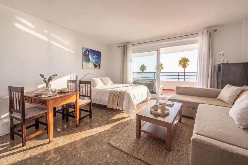 1 Zimmer Apartment zu verkaufen in Calahonda mit Pool Garage - 345.000 € (Ref: 10075583)