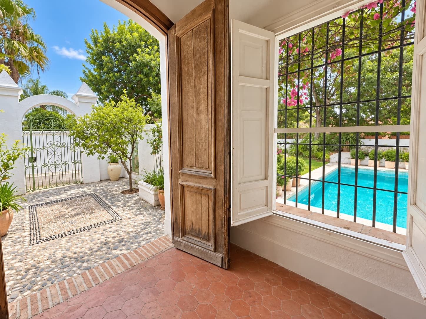 4 quarto Moradia para venda em Marbella com piscina garagem - 1 190 000 € (Ref: 10075586)