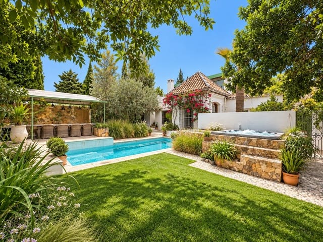 4 quarto Moradia para venda em Marbella com piscina garagem - 1 190 000 € (Ref: 10075586)