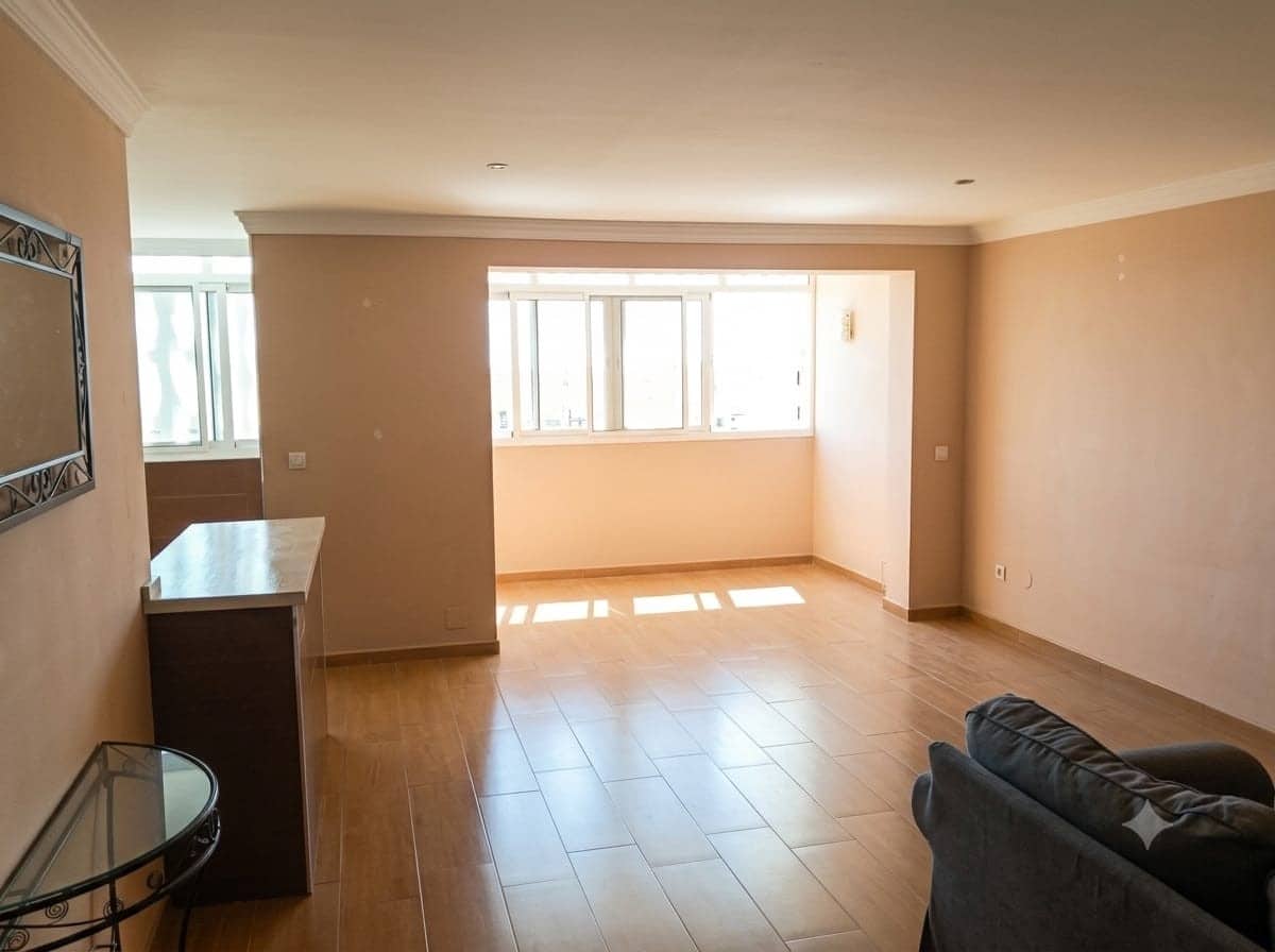 3 soveværelse Lejlighed til salg i San Pedro de Alcantara - € 388.000 (Ref: 10081100)
