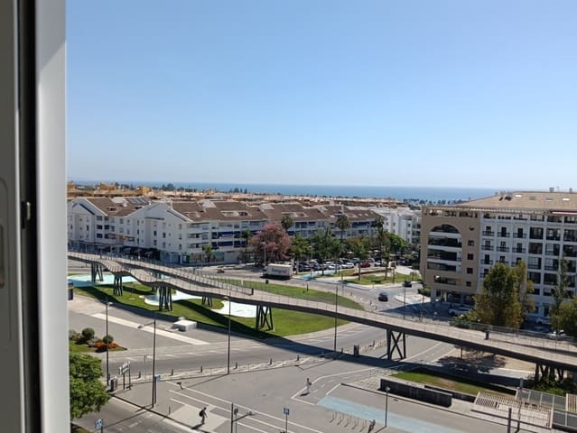 3 soveværelse Lejlighed til salg i San Pedro de Alcantara, Marbella - € 388.000 (Ref: 10081100)