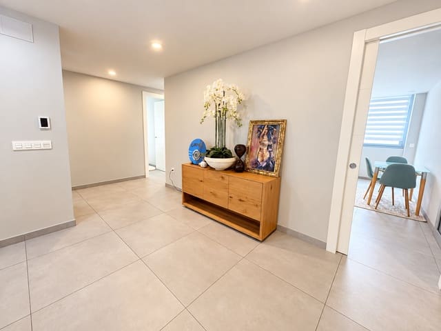 3 Zimmer Apartment zu verkaufen in Marbella mit Pool Garage - 1.150.000 € (Ref: 10081101)