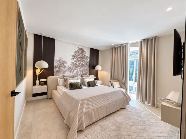 4 Zimmer Penthouse zu verkaufen in Marbella mit Pool Garage - 1.125.000 € (Ref: 10086080)
