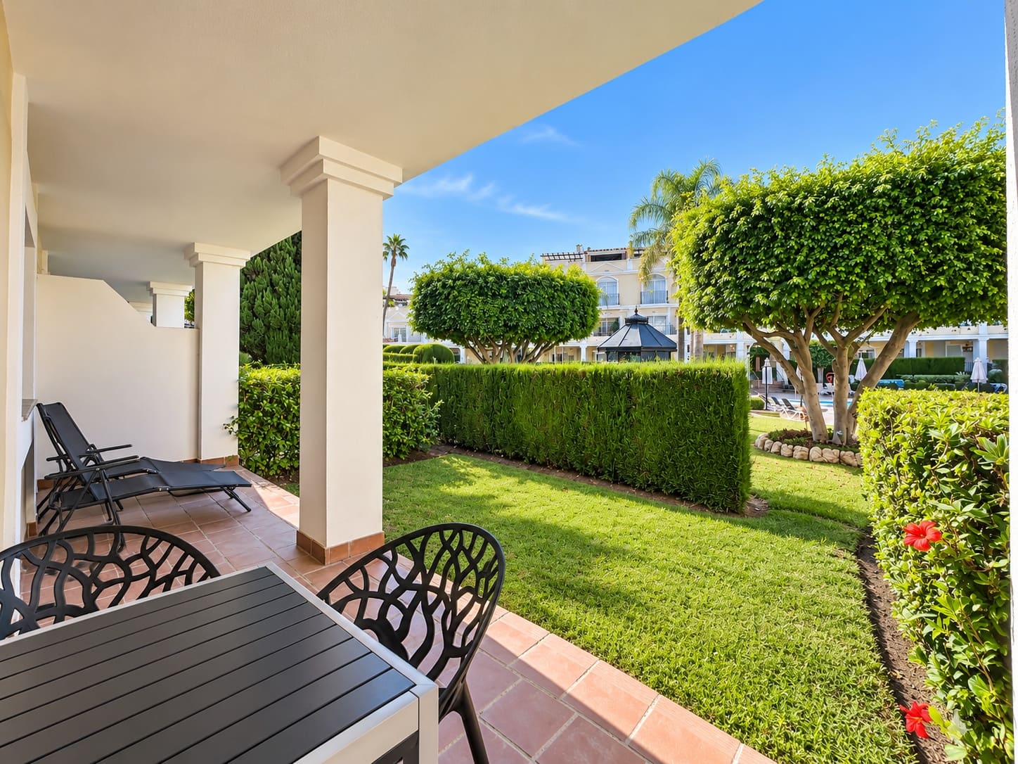2 sypialnia Apartament na sprzedaż w Marbella z basenem garażem - 520 000 € (Ref: 10086081)