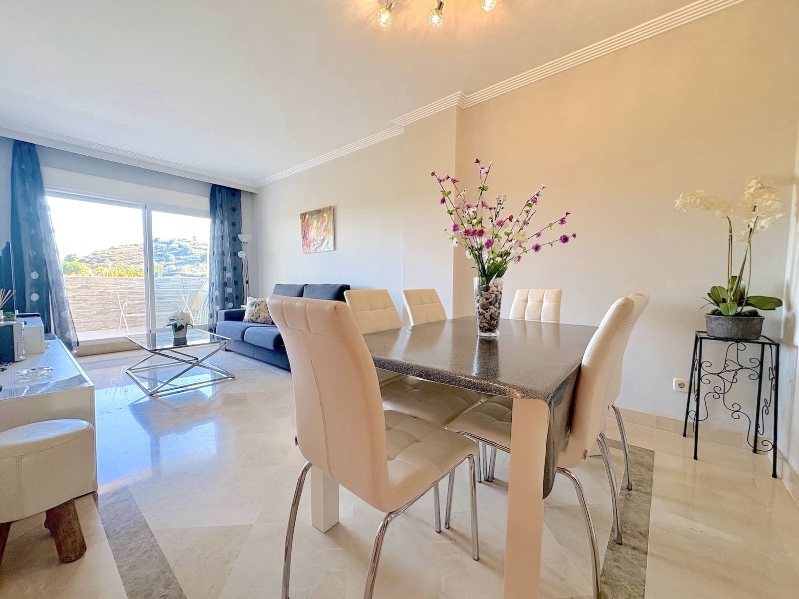 2 soverom Leilighet til salgs i La Cala de Mijas med svømmebasseng garasje - € 379 000 (Ref: 10086083)