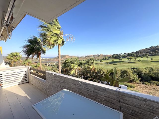 2 sypialnia Apartament na sprzedaż w La Cala de Mijas, Mijas z basenem garażem - 365 000 € (Ref: 10086083)