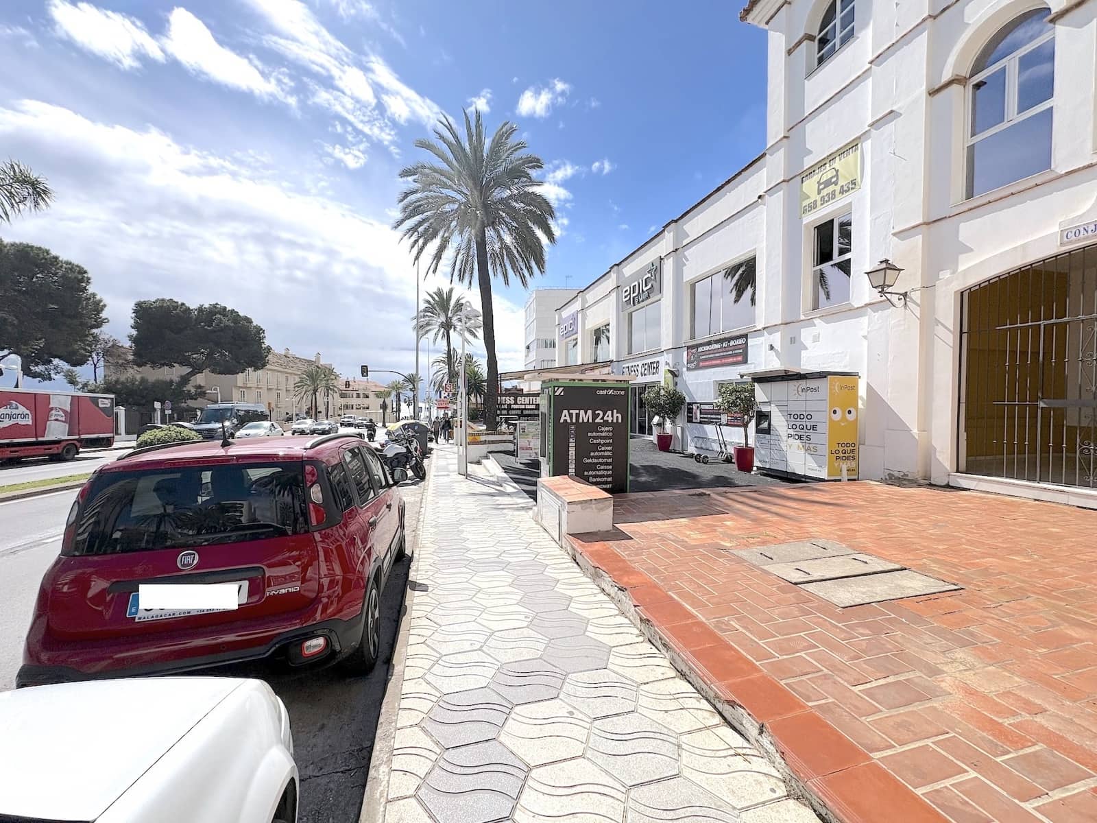 Local Comercial en Benalmádena en venta - 249.000 € (Ref: 10089579)