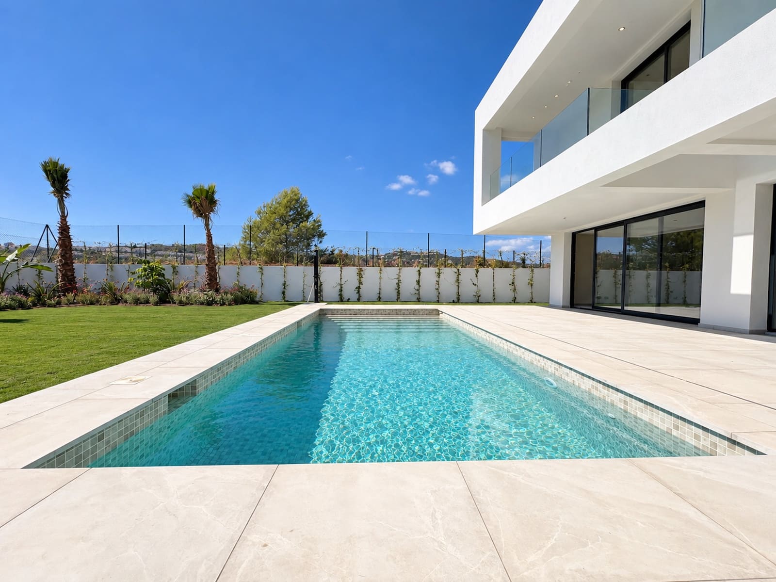 4 Zimmer Villa zu verkaufen in Mijas Costa mit Pool Garage - 3.300.000 € (Ref: 10098313)