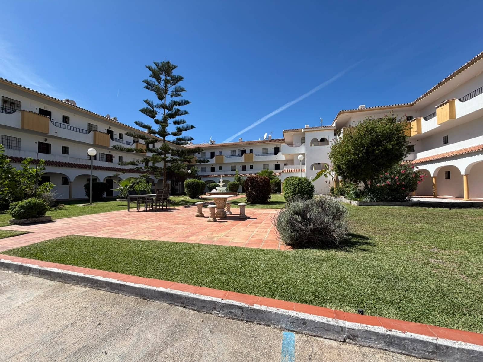 3 quarto Apartamento para venda em El Faro com piscina garagem - 457 950 € (Ref: 10098314)