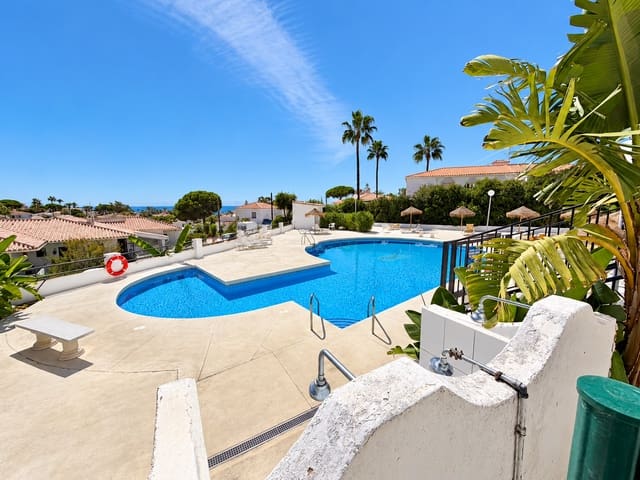 3 sypialnia Apartament na sprzedaż w El Faro, Mijas z basenem garażem - 424 000 € (Ref: 10098314)