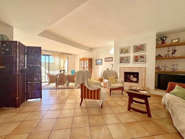 2 sovrum Lägenhet till salu i Puerto Banus, Marbella - 819 000 € (Ref: 10098316)