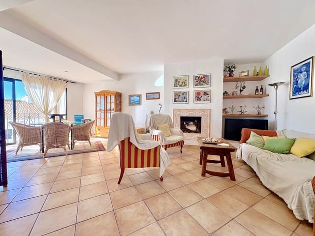 2 sovrum Lägenhet till salu i Puerto Banus, Marbella - 819 000 € (Ref: 10098316)