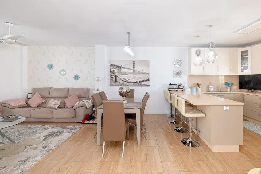 6 Zimmer Doppelhaus zu verkaufen in San Pedro de Alcantara mit Pool Garage - 885.000 € (Ref: 10098317)