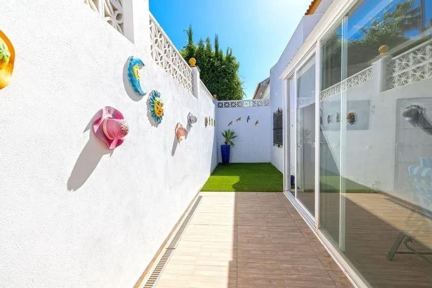 6 Zimmer Doppelhaus zu verkaufen in San Pedro de Alcantara mit Pool Garage - 885.000 € (Ref: 10098317)