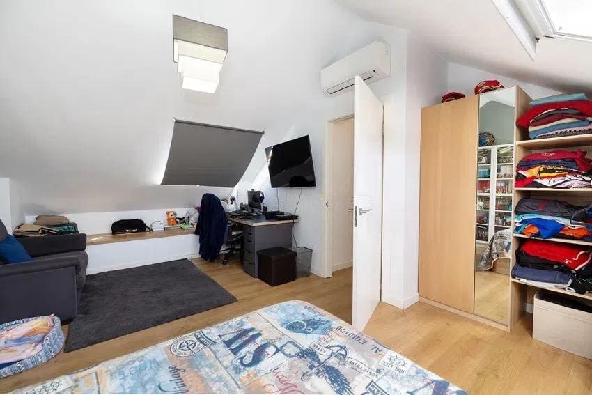 6 Zimmer Doppelhaus zu verkaufen in San Pedro de Alcantara mit Pool Garage - 885.000 € (Ref: 10098317)