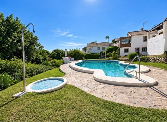 3 slaapkamer Villa te koop in El Faro, Mijas met zwembad garage - € 500.000 (Ref: 10098318)