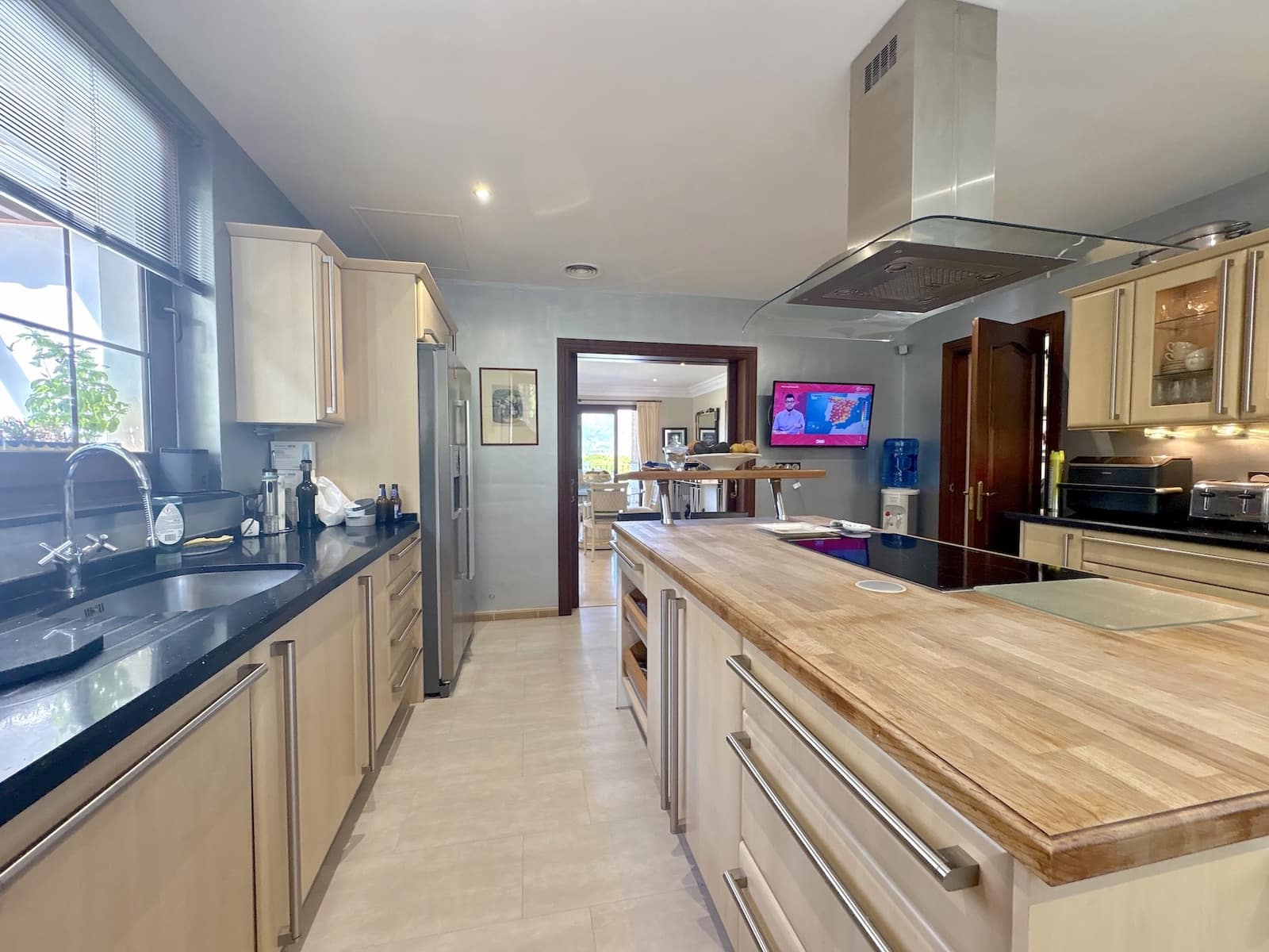 4 quarto Moradia para venda em Mijas Costa com piscina garagem - 1 895 000 € (Ref: 10102507)