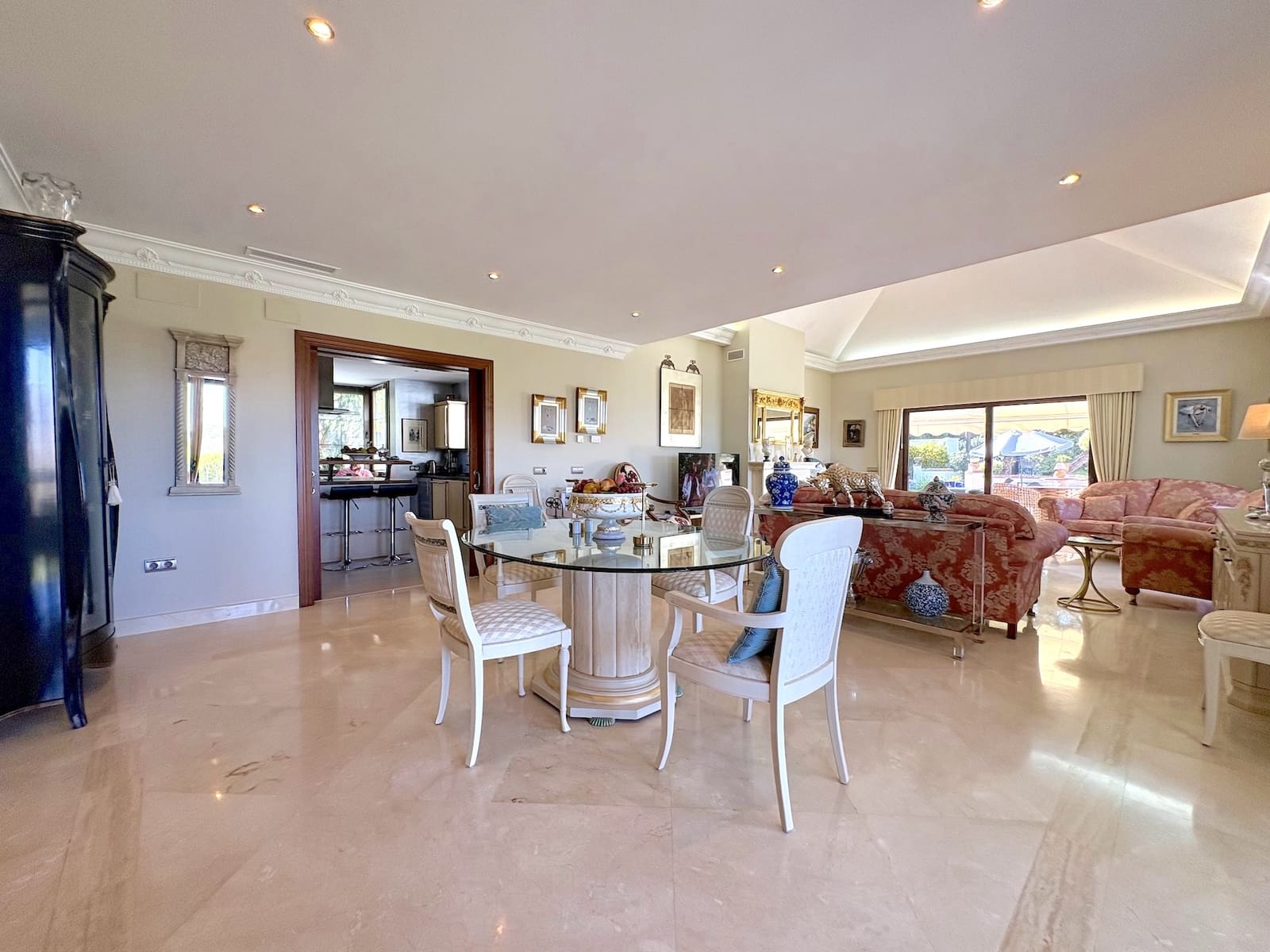 4 quarto Moradia para venda em Mijas Costa com piscina garagem - 1 895 000 € (Ref: 10102507)