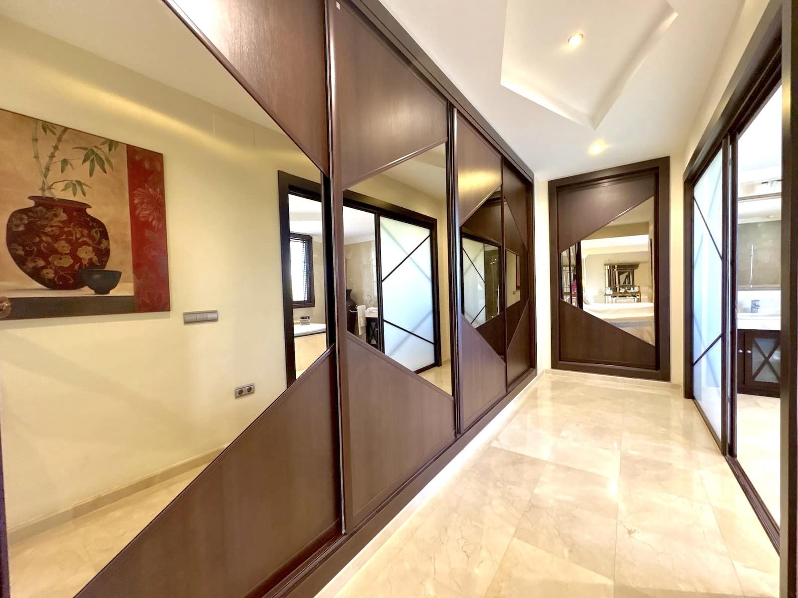 4 quarto Moradia para venda em Mijas Costa com piscina garagem - 1 895 000 € (Ref: 10102507)