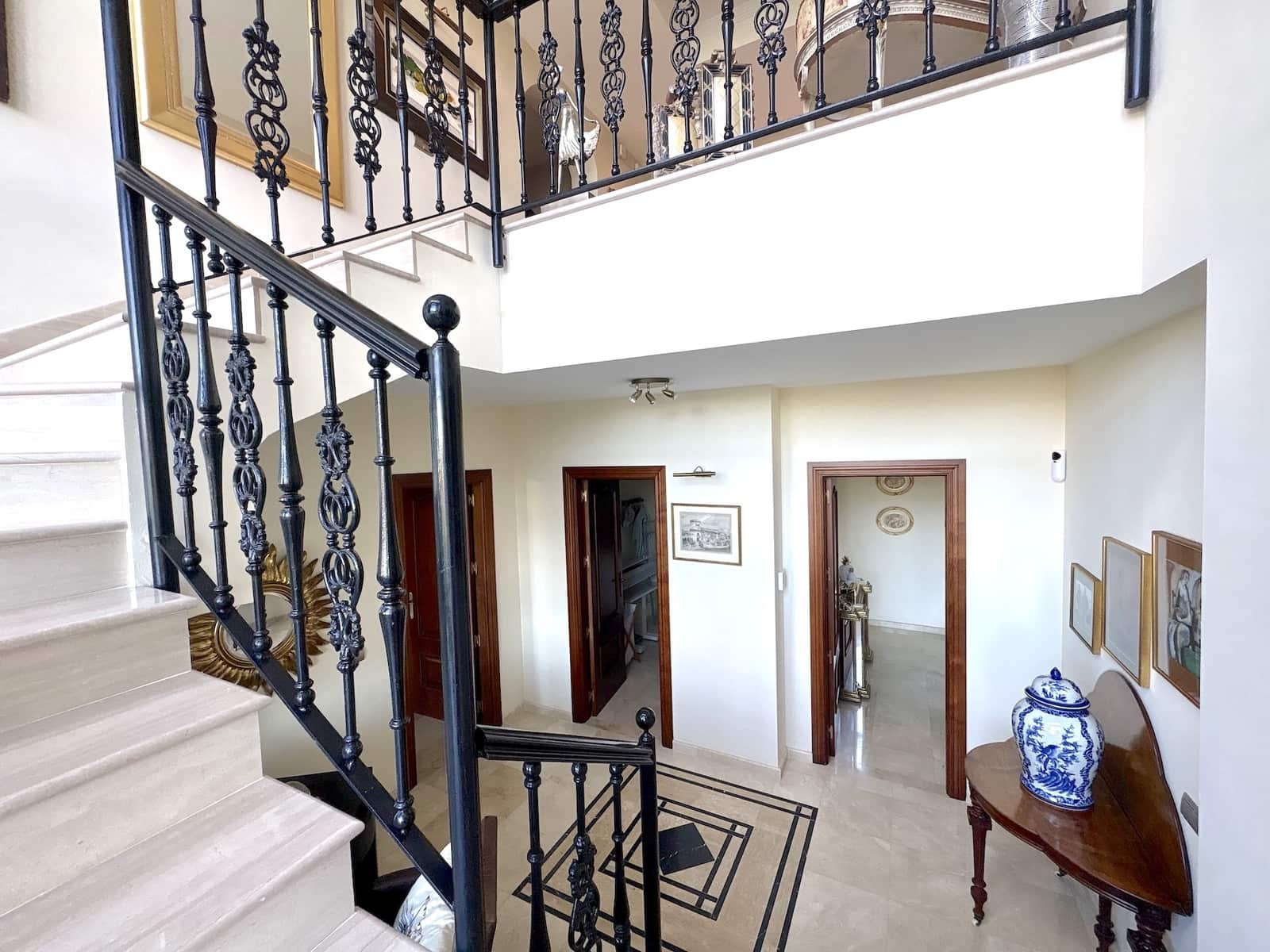 4 quarto Moradia para venda em Mijas Costa com piscina garagem - 1 895 000 € (Ref: 10102507)