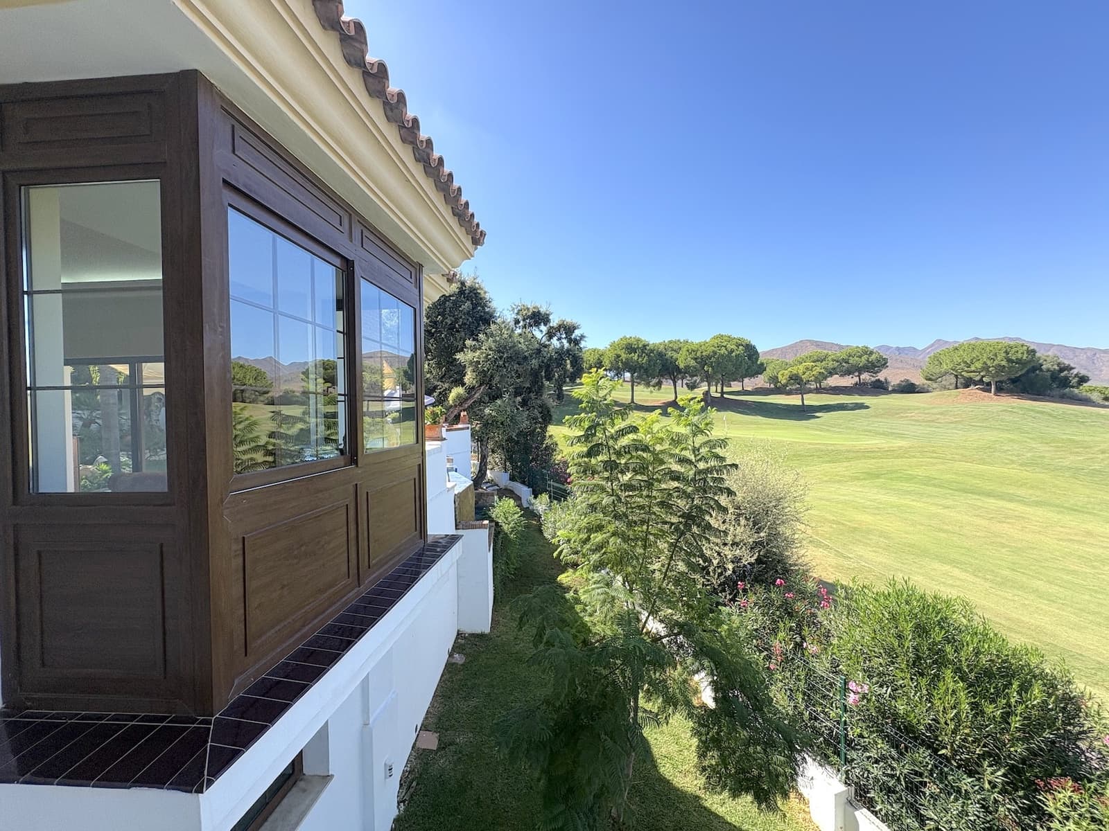 4 quarto Moradia para venda em Mijas Costa com piscina garagem - 1 895 000 € (Ref: 10102507)