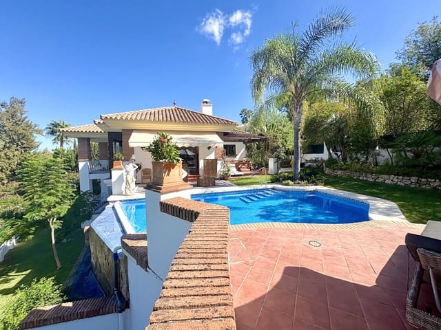 4 quarto Moradia para venda em Mijas Costa, Mijas com piscina garagem - 1 895 000 € (Ref: 10102507)