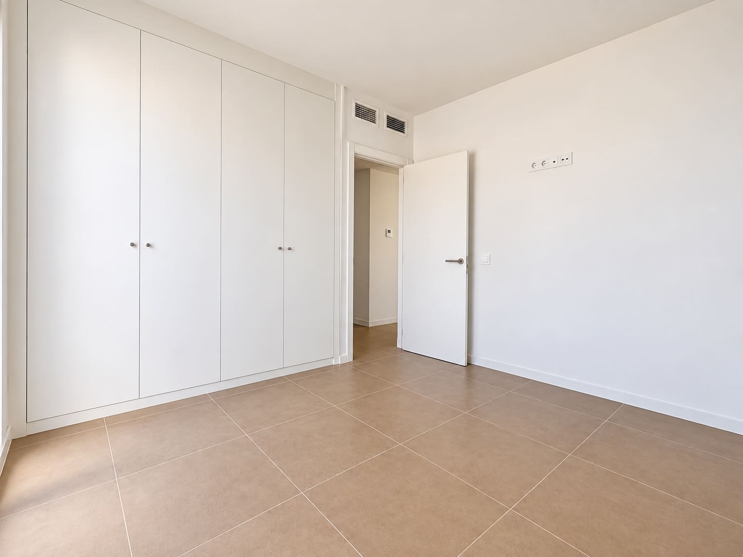 Ático de 3 habitaciones en Mijas Costa en venta con piscina garaje - 880.000 € (Ref: 10109637)