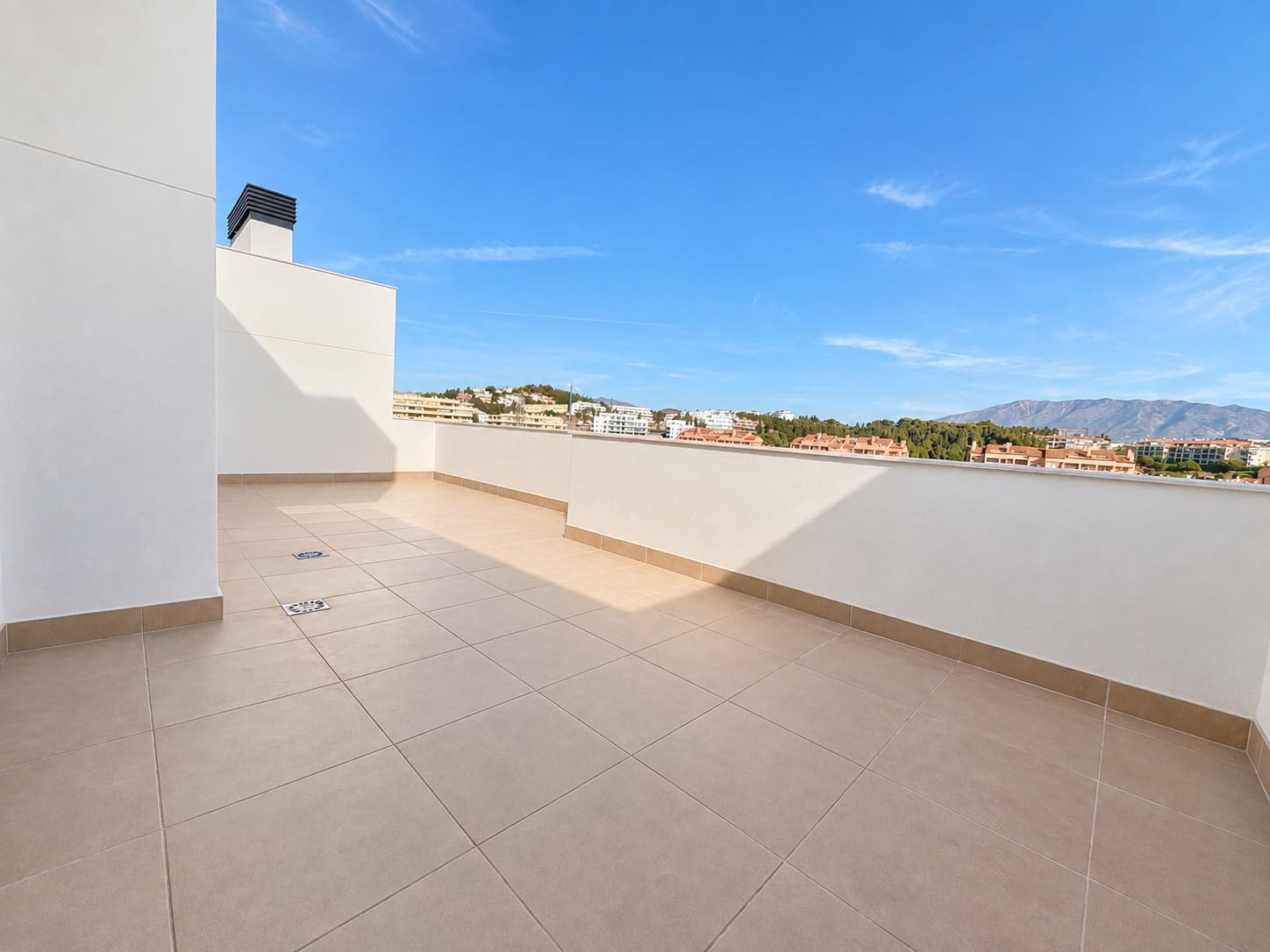 Ático de 3 habitaciones en Mijas Costa en venta con piscina garaje - 880.000 € (Ref: 10109637)